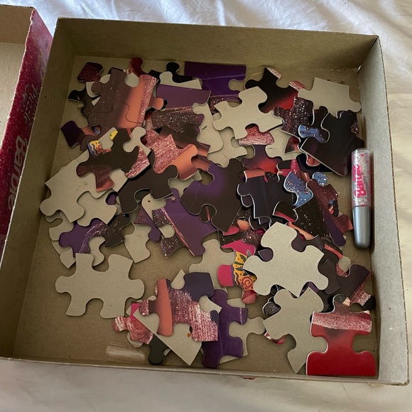 Vintage 90s Barbie glitter puzzle - Picture 4 of 4